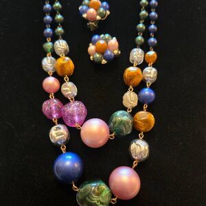 Vintage 50s 2 strand Necklace & Earrings Set Multicolor